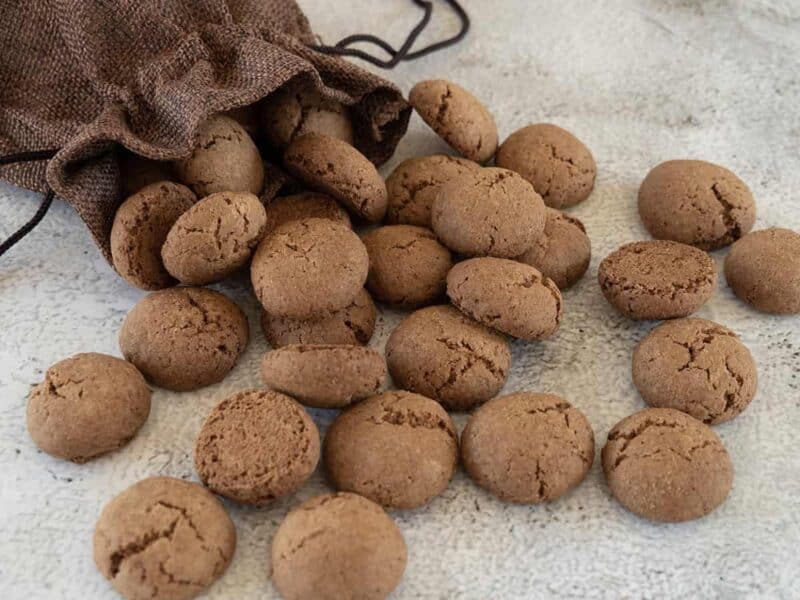 Glutenvrije en eiwitarme kruidnoten